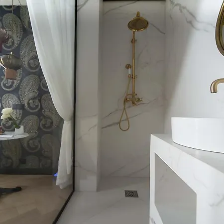 Apartment Style Theatre Romantique Est En Scene